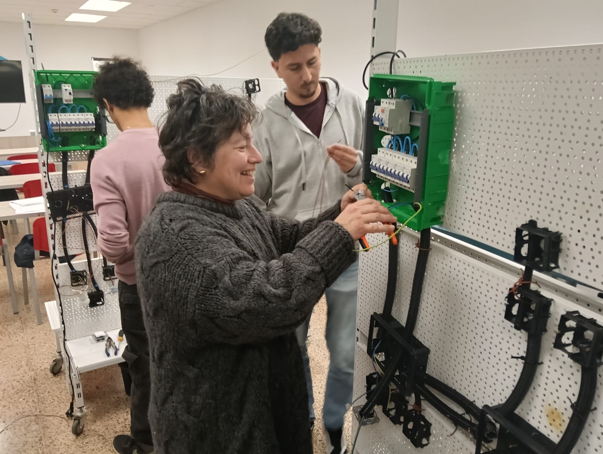 Conocimientos básicos de electricidad